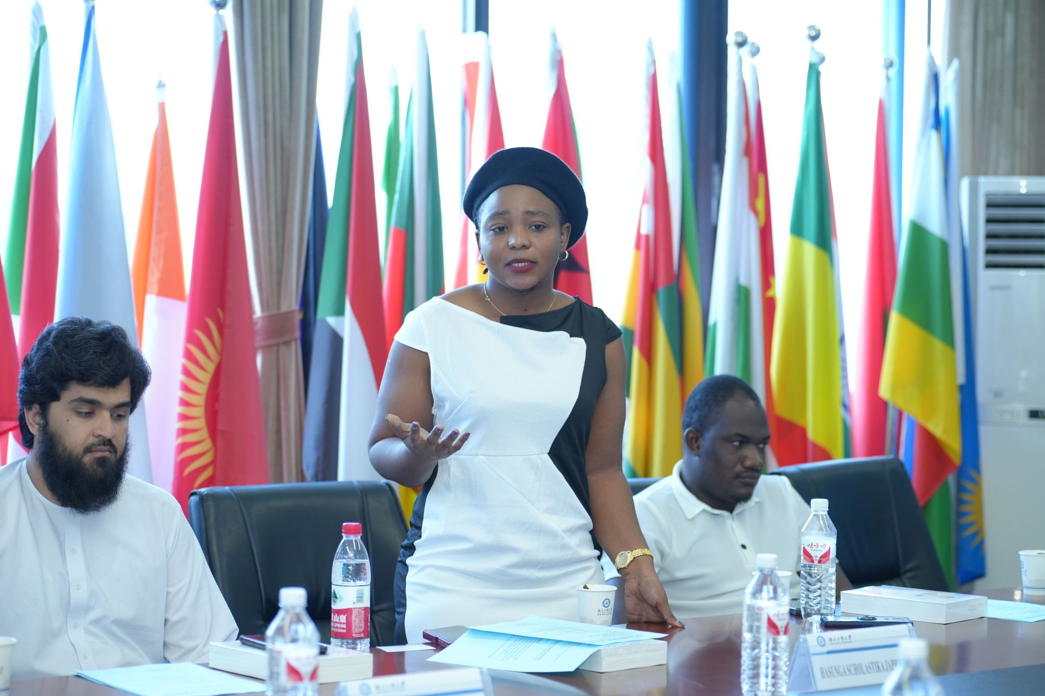 外交学院发展中国家"国际关系硕士项目"研修班代表团来访交流