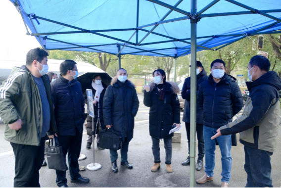 洪山区疫情防控指挥部来校进行开学疫情防控工作巡查督导